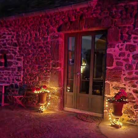 Les Naturelles Saint-Aubin-de-Locquenay エクステリア 写真