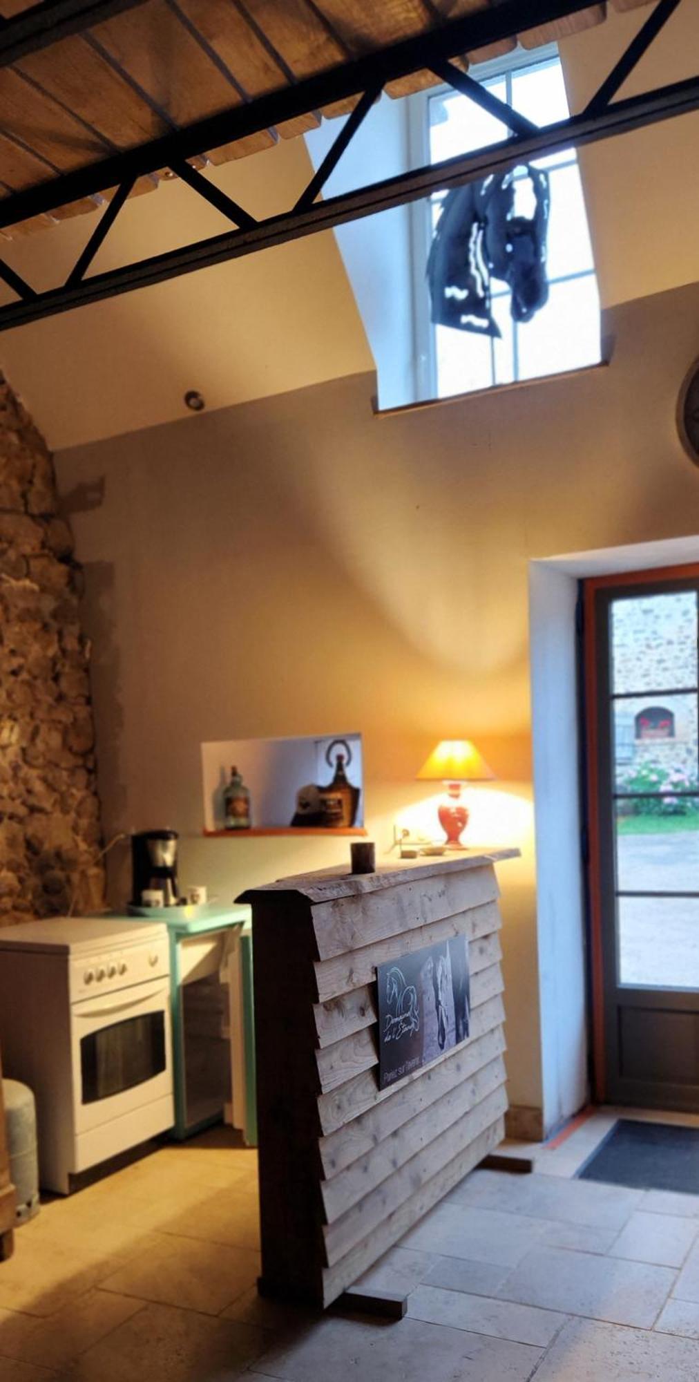 Les Naturelles Saint-Aubin-de-Locquenay 部屋 写真